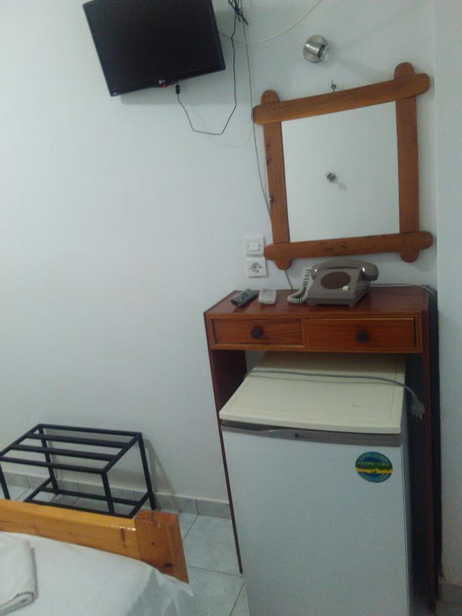 Alina Classic Hotel Loutra Edipsou  ภายนอก รูปภาพ